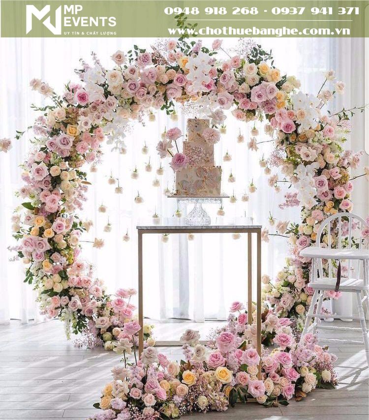 Cần mua cổng hoa cưới tròn đẹp giá rẻ liên hệ 0948 918 268