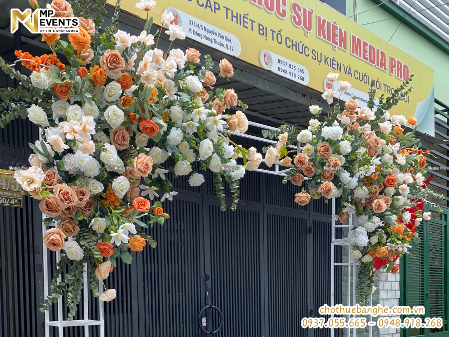 Nơi bán cổng hoa cưới giao đi nước ngoài