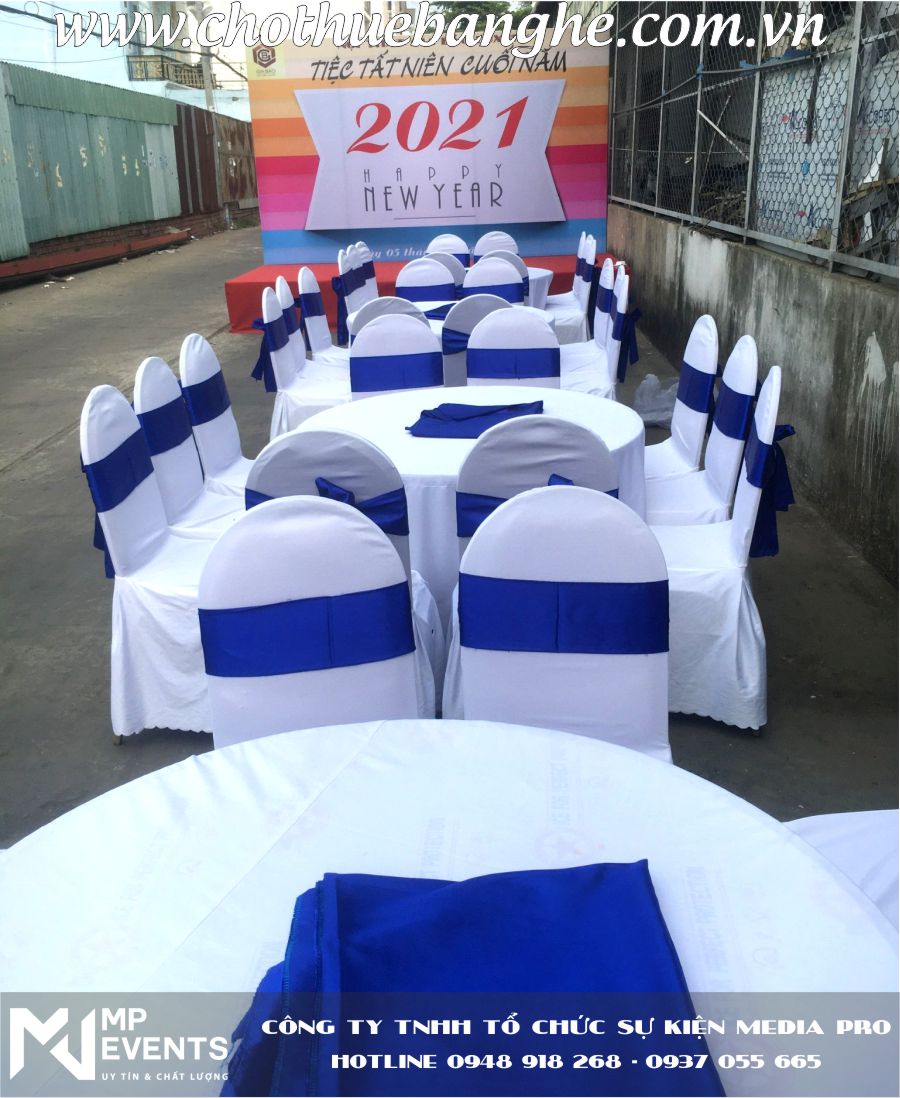 Cho thuê bàn ghế đãi tiệc tất niên tại công ty NỘI THẤT GIA BẢO LUXURY tại Bình Tân 