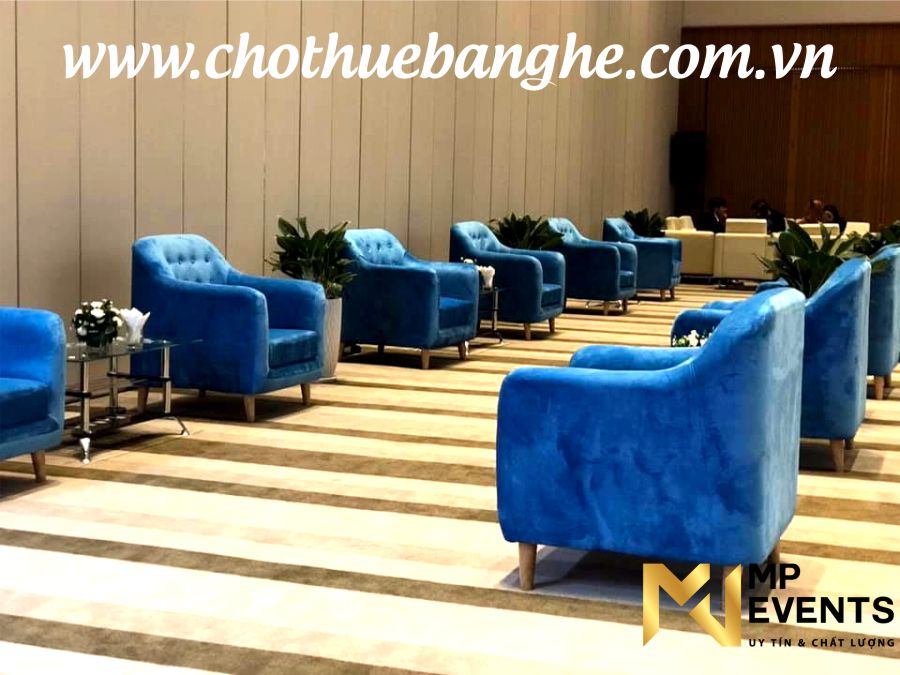 Giá thuê ghế sofa đơn màu xanh tại quận Tân Bình chỉ từ 550,000 - 650,000 vnđ/cái