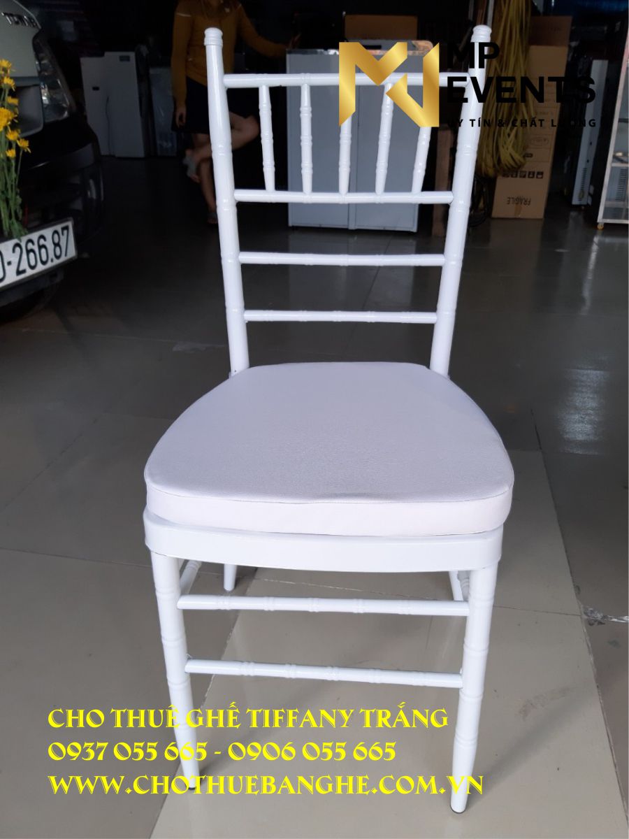 Cho thuê ghế tiffany màu trắng giá rẻ tại TPHCM