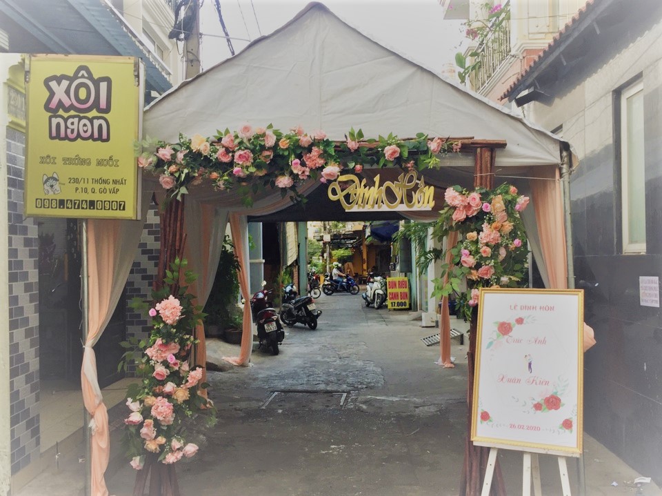 Cho thuê cổng hoa cưới lụa đẹp tại Gò Vấp