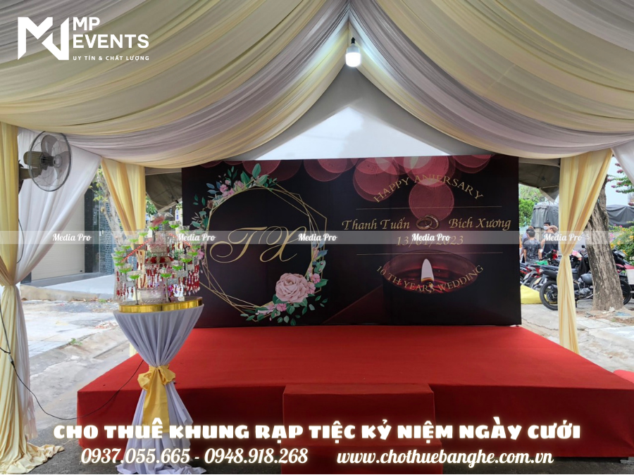Cho thuê backdrop lễ kỷ niệm ngày cưới tại tphcm