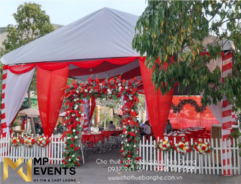 Cho thuê rạp cưới sự kiện tông màu đỏ tại TPHCM