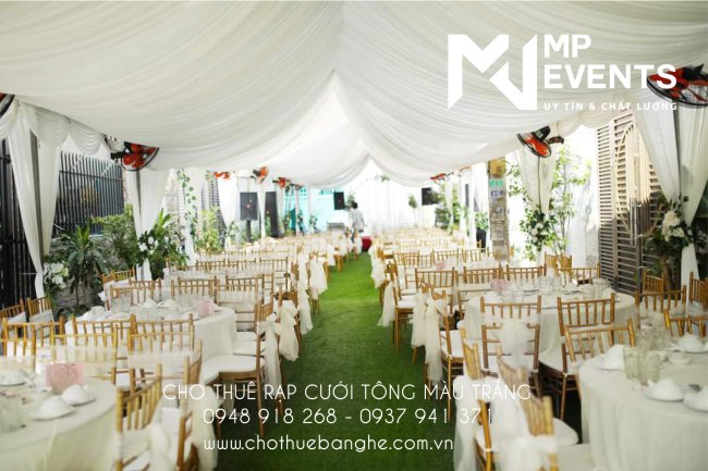 Cho thuê rạp cưới đẹp tông màu trắng tại Tân Phú