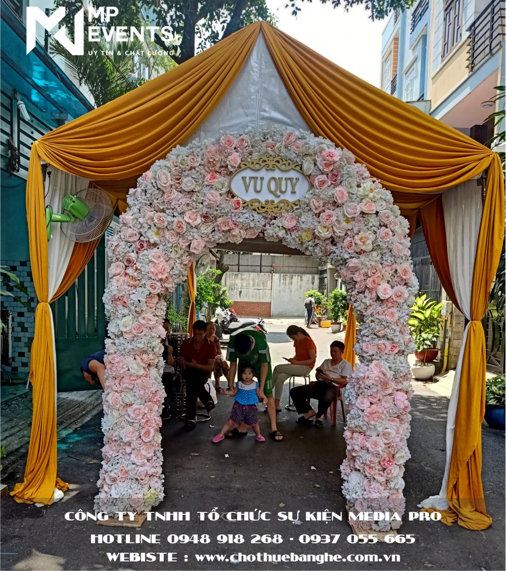 Cho thuê rạp cưới, cổng hoa cưới giá rẻ tại TPHCM