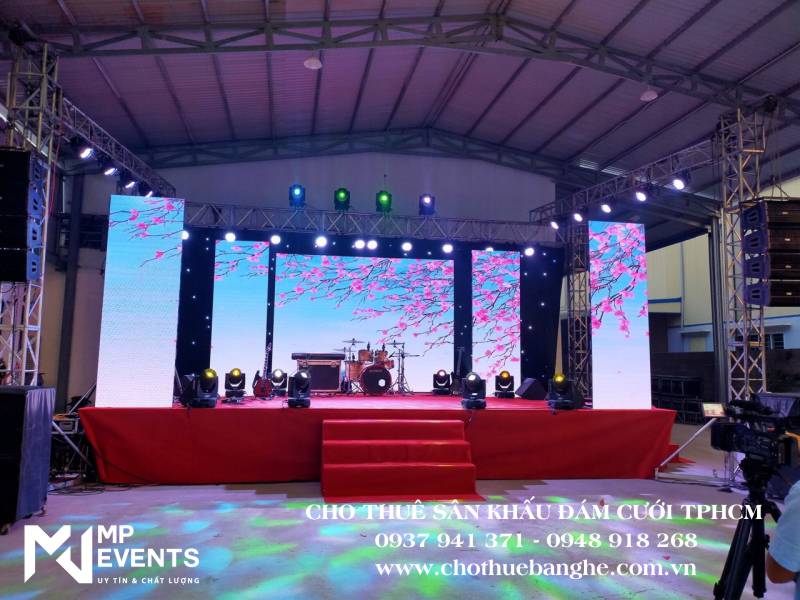Backdrop màn hình LED sân khấu sự kiện tại TPHCM
