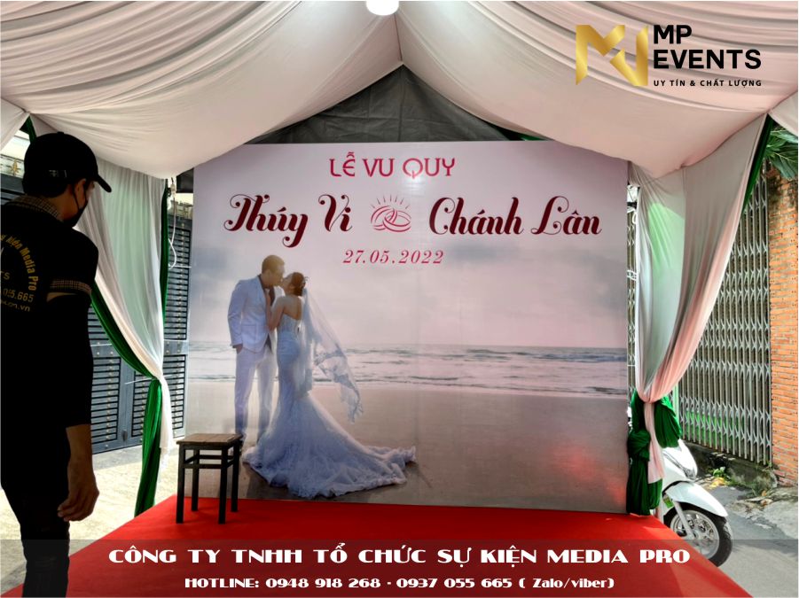 Cho thuê backdrop sân khấu đám cưới tại nhà TPHCM