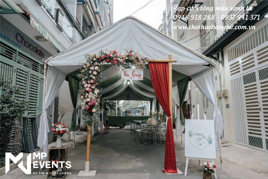 Cho thuê rạp cưới cổng hoa cho lễ đính hôn tại nhà TPHCM