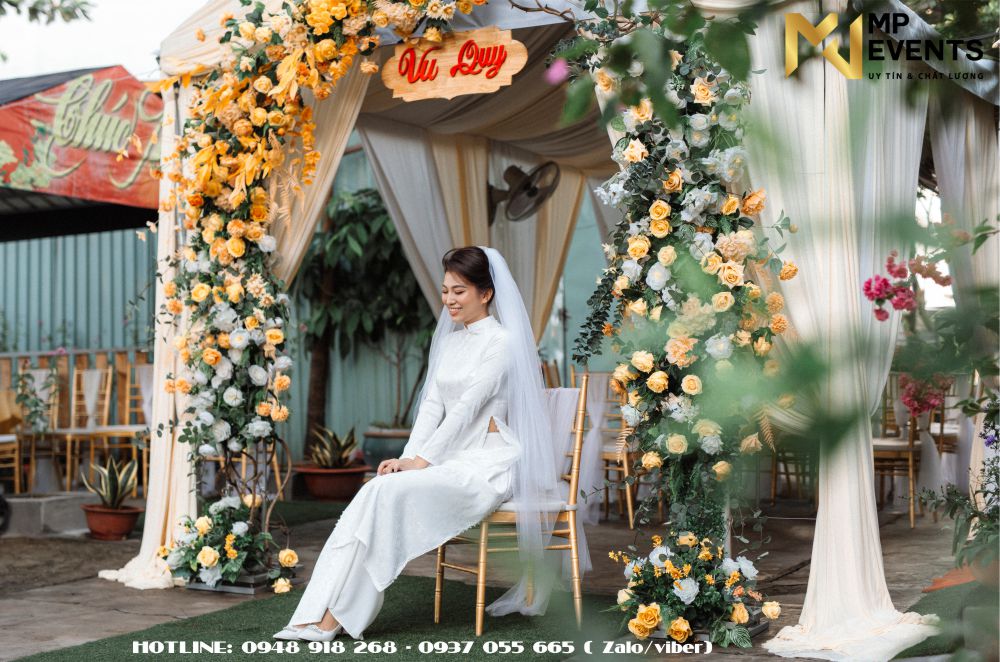 Trang trí cổng hoa cưới cao cấp tại Bình Tân