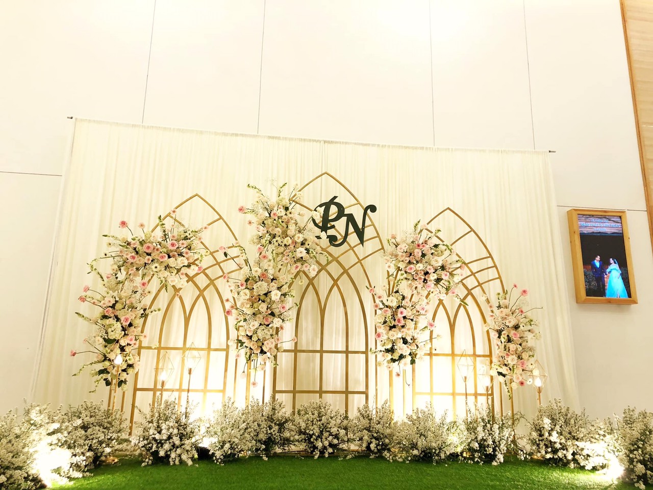 Cho thuê backdrop chụp hình đám cưới tại Củ Chi ( Phông nền chụp hình cưới) 