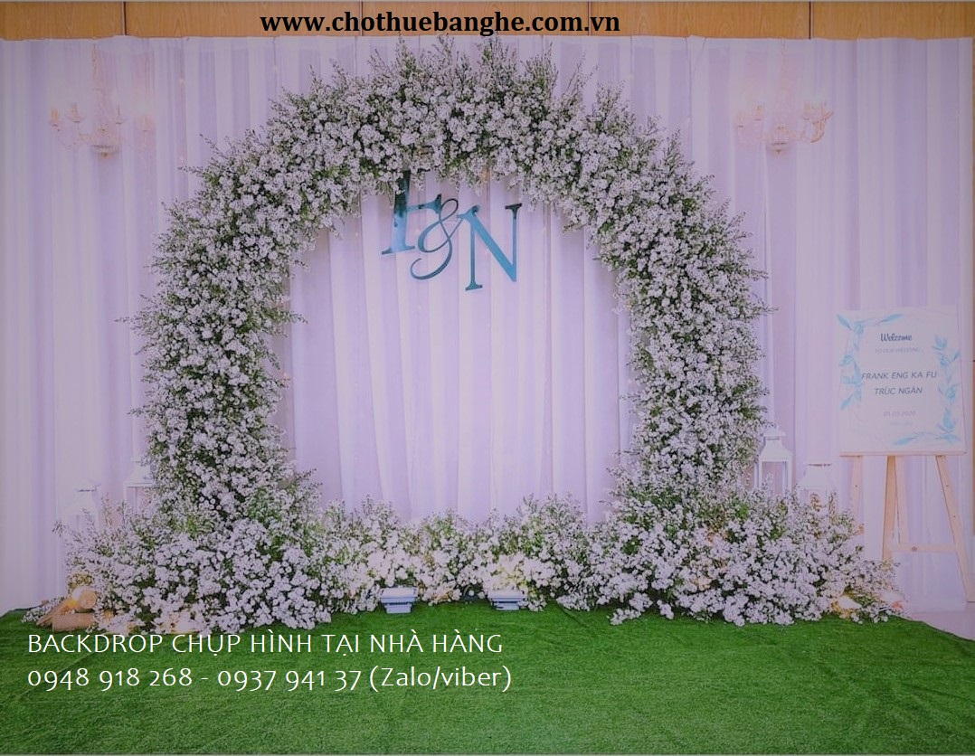 Trang trí backdrop chụp hình cưới cho nhà hàng tại TPHCM