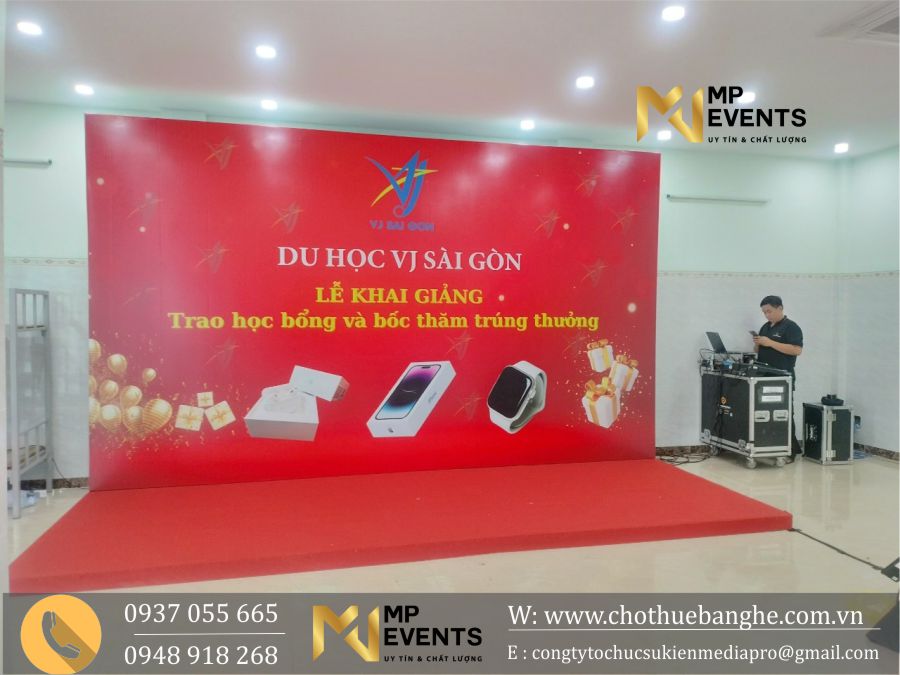 Cho thuê backdrop tổ chức khai trương tại quận 3