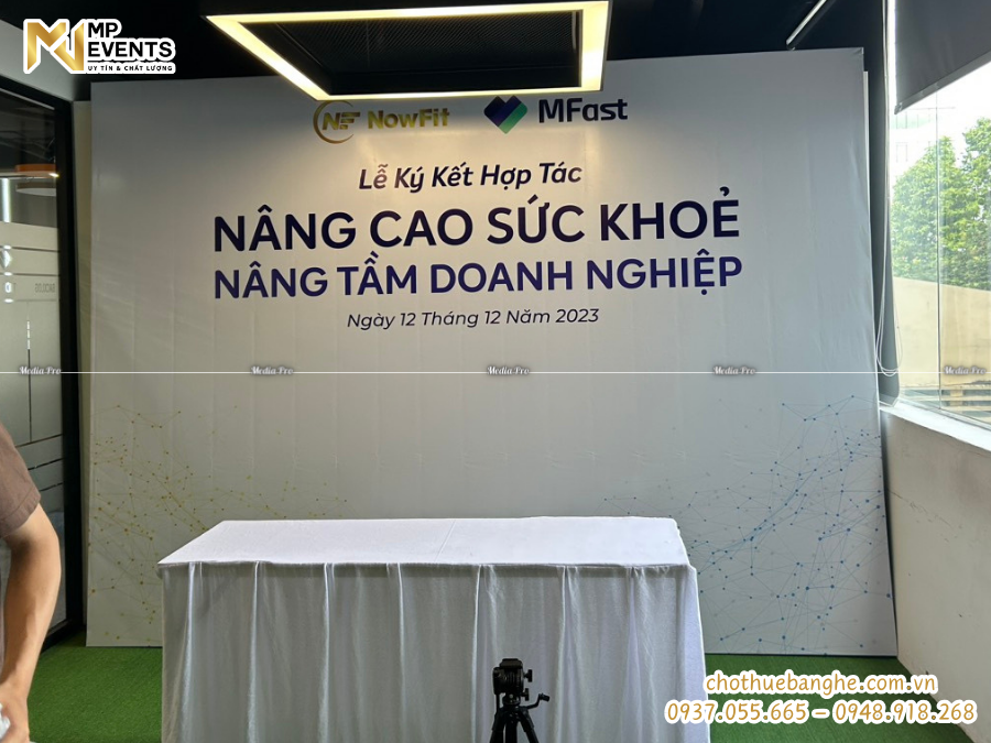 Cho thuê backdrop tổ chức sự kiện lễ ký kết hợp tác