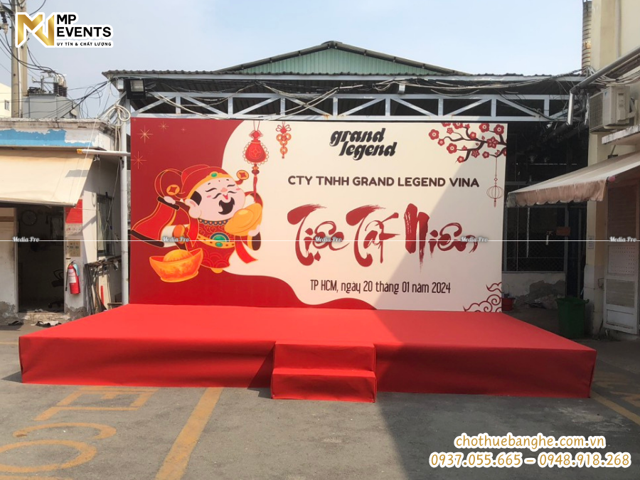 Sân khấu tiệc tất niên của công ty 