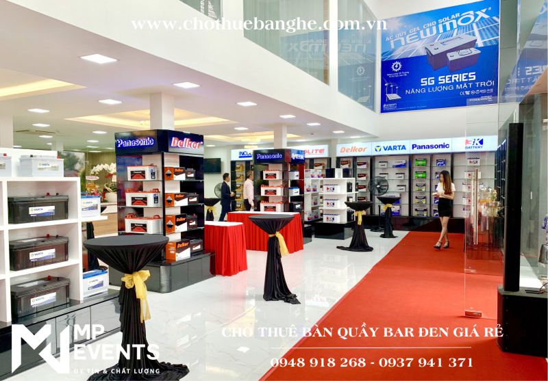 sự quan trọng của bàn ghế bar tại các sự kiện