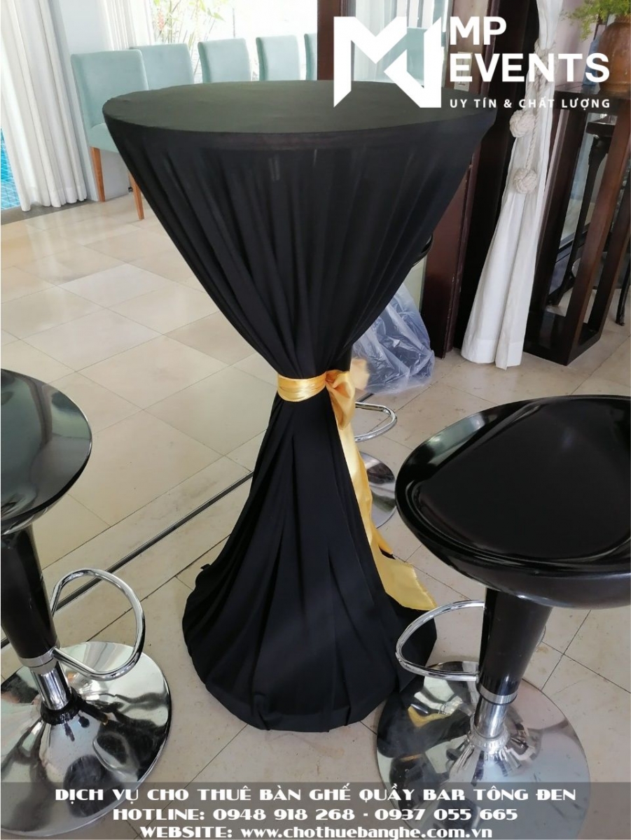 Cho thuê bàn bar đứng áo đen tại TPHCM
