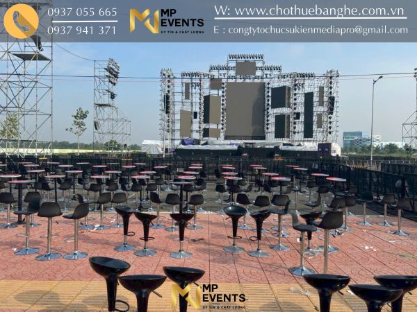 Dịch vụ cho thuê bàn ghế bar chuyên nghiệp tại tphcm
