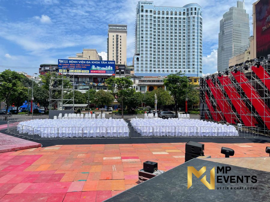 MP Events cho thuê hàng rào sắt sự kiện tại Quận 1