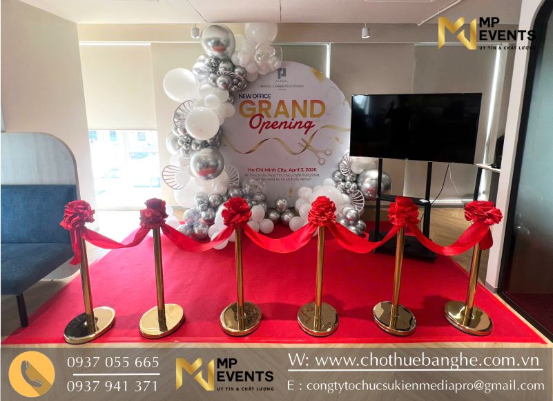 Cho thuê trụ cắt băng khai trương tại TPHCM