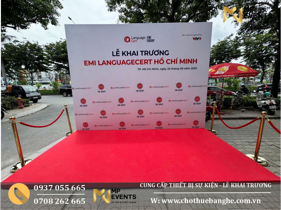 Cung cấp sân khấu backdrop cho lễ khai trương
