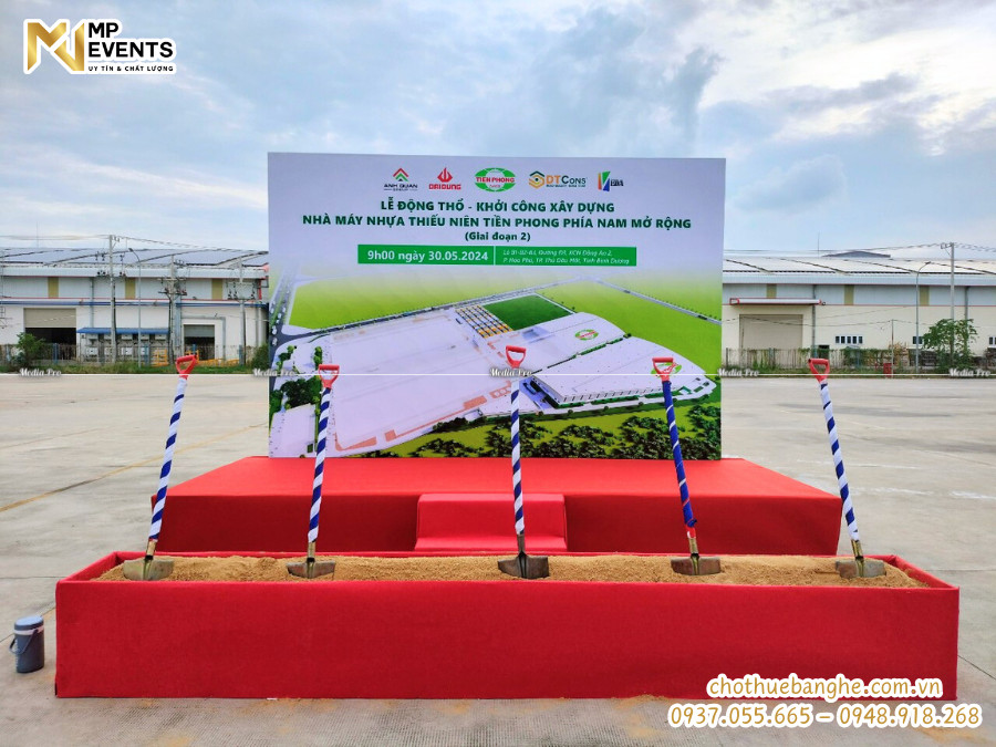 Cho thuê sân khấu - backdrop tổ chức sự kiện ngoài trời