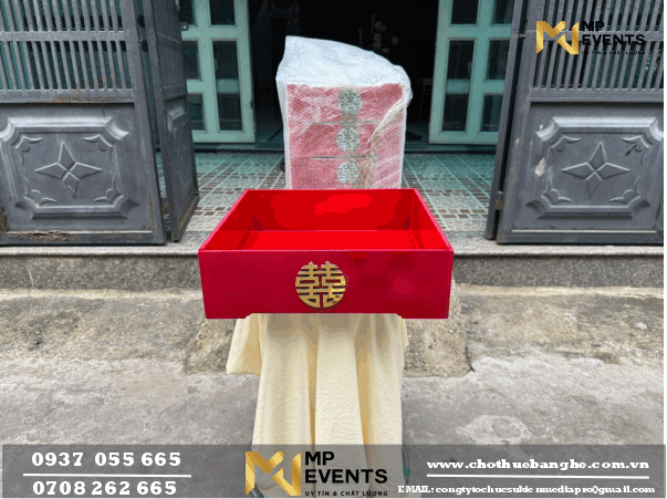 Địa chỉ bán đế mâm quả cưới hình vuông giá rẻ tại quận 12 TPHCM