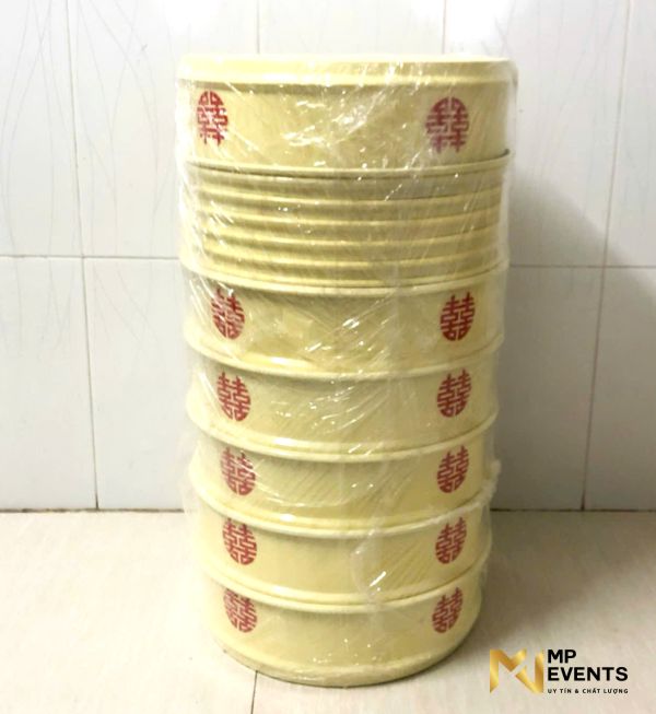 Mâm quả sơn theo màu sắc yêu cầu dán chữ hỷ decal